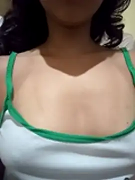 Morenaizzy live sex cam