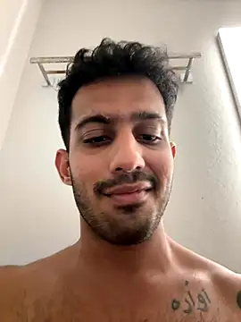 Notahuman1082 live sex cam