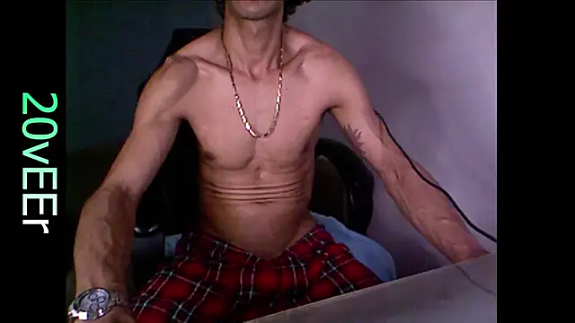 20vEEr live sex cam