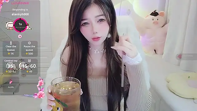 Coco-Di live sex cam