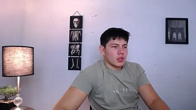 JamesCr_ live sex cam