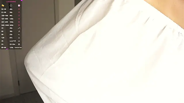 BrynnHolverson live sex cam