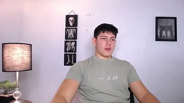 JamesCr_ live sex cam