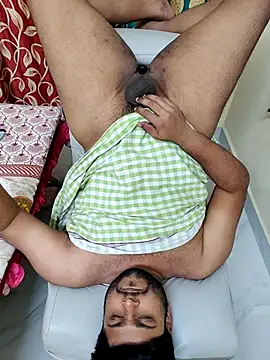 ChillBoyyy live sex cam