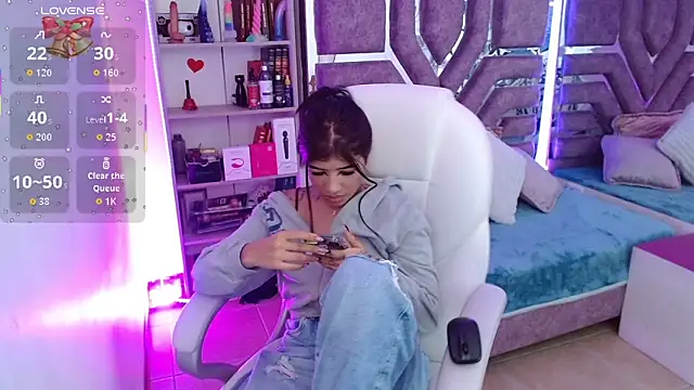 AliceWalker_11 live sex cam