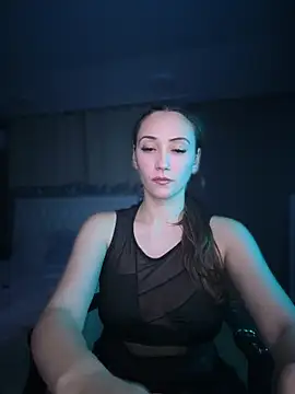 AliceMunro's cam snapshot