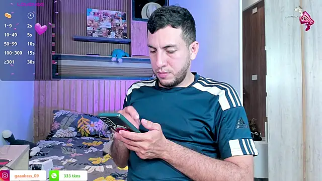 alessandroo013 live sex cam