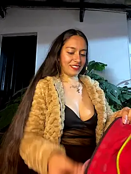 Alaska_euphoria's cam snapshot