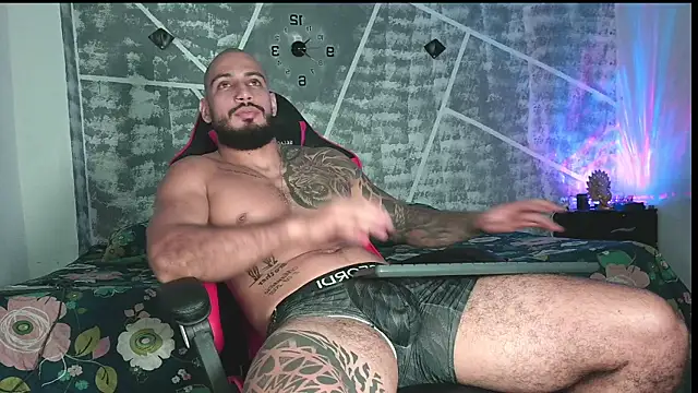 leonidas_18k live sex cam