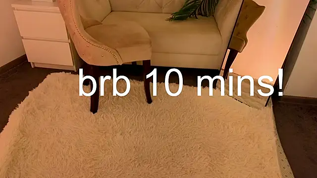 VioletMills live sex cam