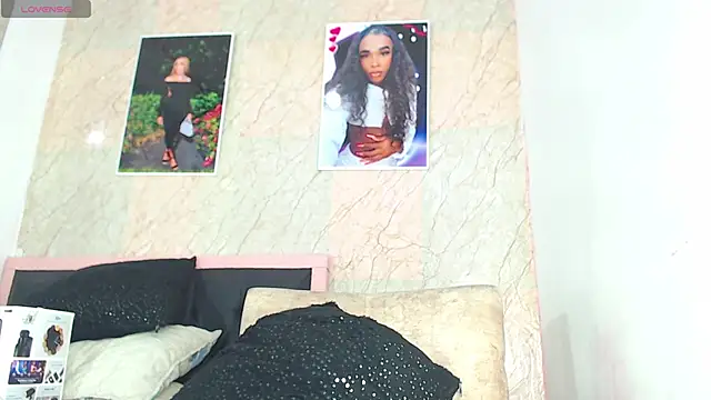 k_stormi_ live sex cam