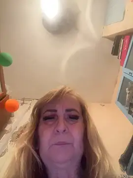 Irina2909@xh live sex cam