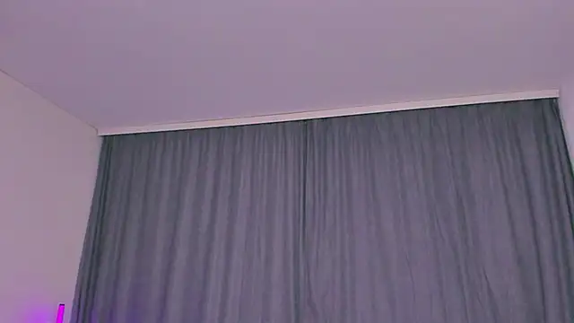 Eva_Doo live sex cam