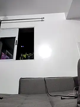 Bella_Anjoss's cam snapshot