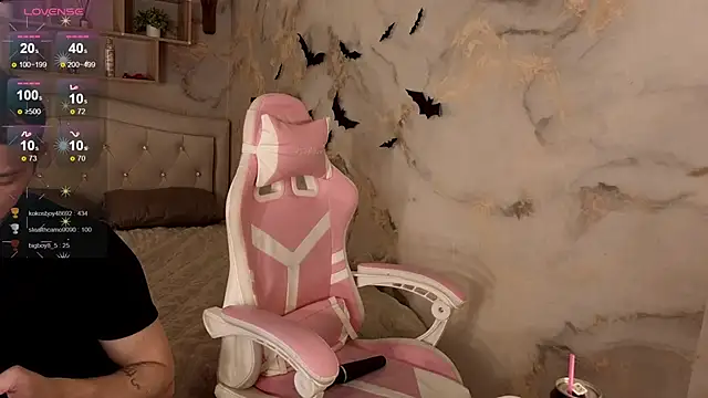 Crystal-Nuts live sex cam