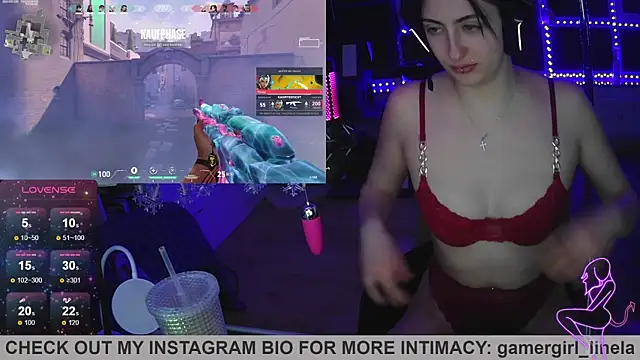 Gamergirl-Linela live sex cam