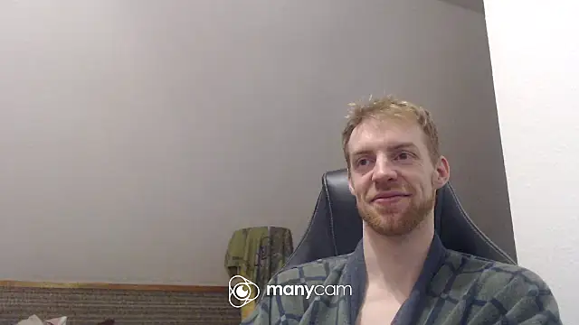 Milkyman7 live sex cam