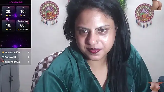 Sexy_komolika live sex cam