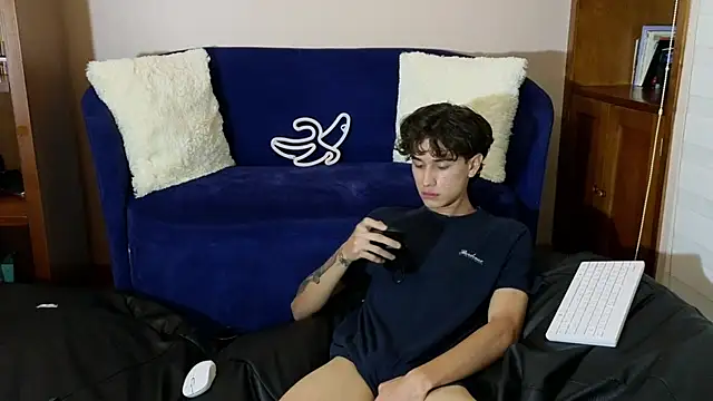 Derekswan live sex cam