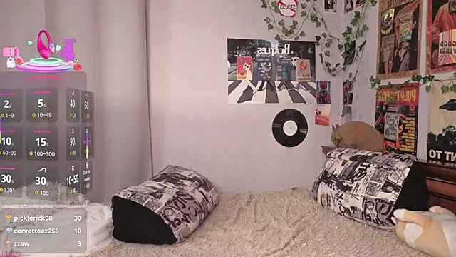 OdetteBiddy's cam snapshot