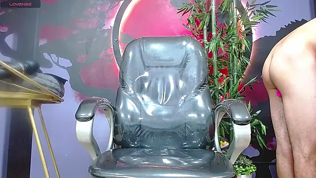 Dirty_Kingg live sex cam