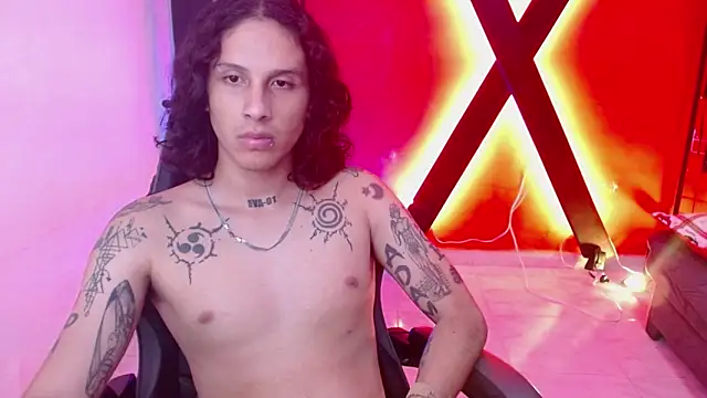 alan_dominat's cam snapshot