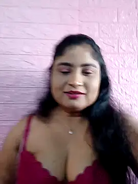 hornyriyanka live sex cam