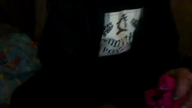 luke_thighwalker2469's cam snapshot