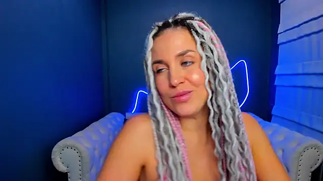 rock_n_roxy's cam snapshot