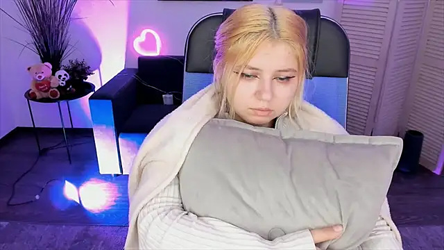 DiaAngell's cam snapshot