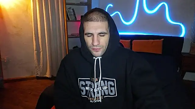 VelvetGrey's cam snapshot