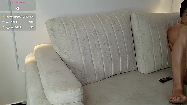 Roman_Lux live sex cam