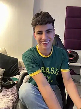 AdrianRinaldi live sex cam
