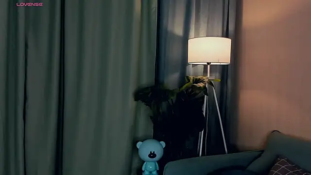 LaritaYoseph's cam snapshot