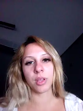 cleopatravodos's cam snapshot