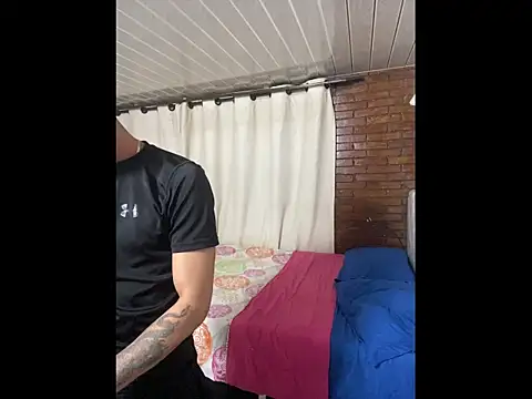 Mike_and_Rayan live sex cam