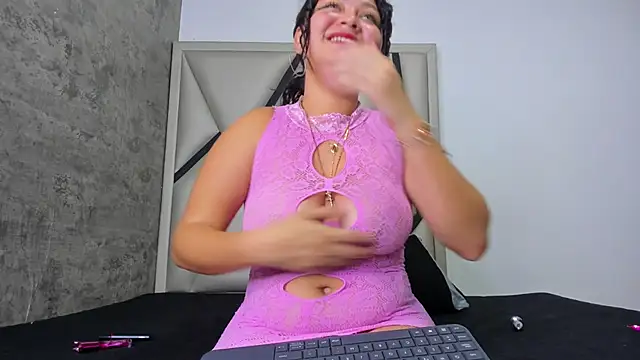 Lory-2023 live sex cam