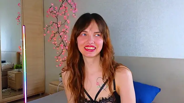 LisaDrake's cam snapshot