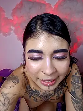 Dannii-'s cam snapshot