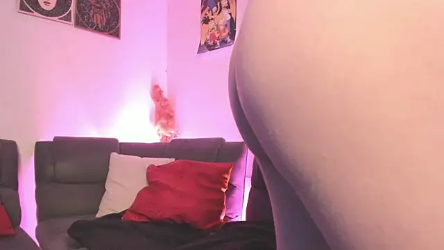 Agathaks's cam snapshot