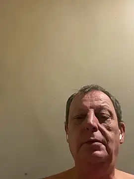 chubbybear2cum live sex cam