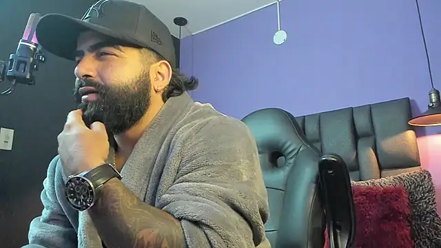 Lyon_vach live sex cam