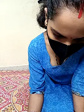 Desi_Hot_Queen live sex cam