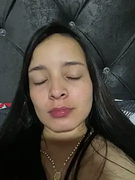 Mia_jhoonson's cam snapshot