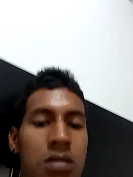 AronAndSacha live sex cam