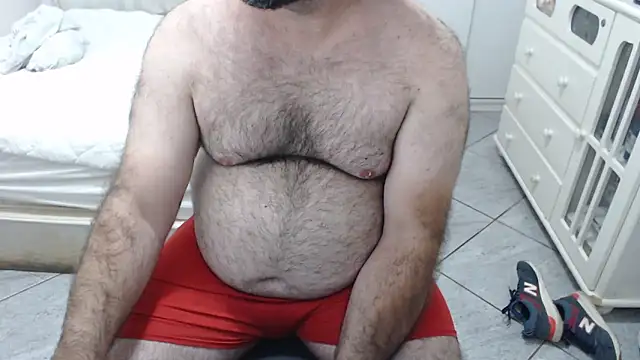 MysterBearMG live sex cam