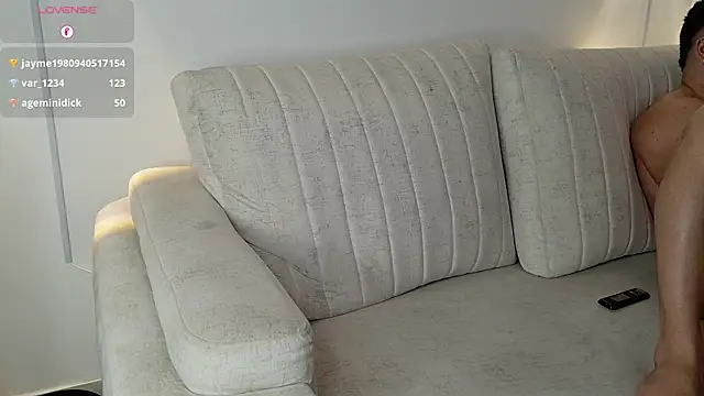 Roman_Lux live sex cam