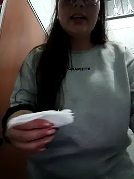 Vale_Saenzz live sex cam