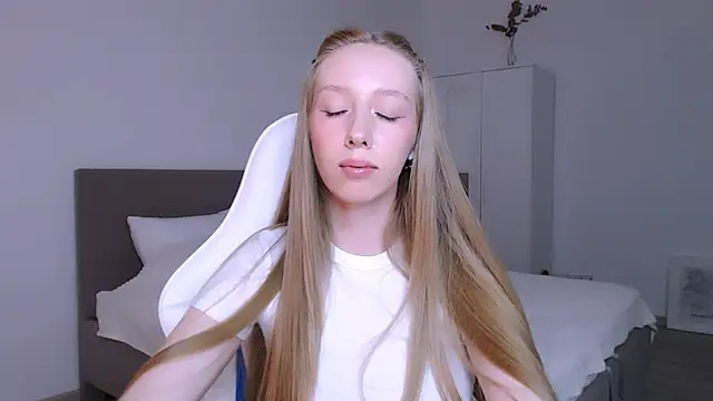 Luna_insniity live sex cam