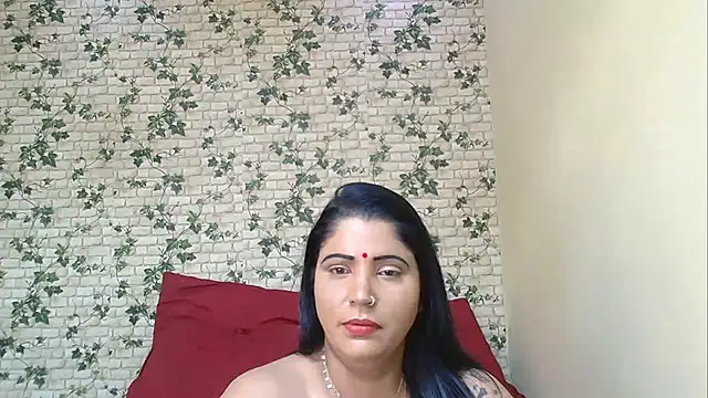 XIndianintimacy live sex cam